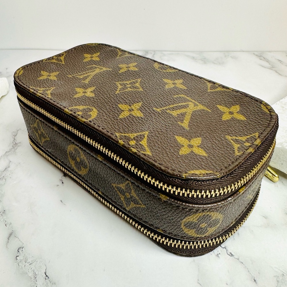 EUC Vintage Louis Vuitton Monogram Trousse Brush PM Cosmetic Pouch - Picture 6 of 17